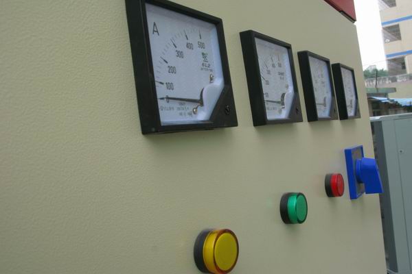 马尾配电柜-3683讲讲配电柜注意事项